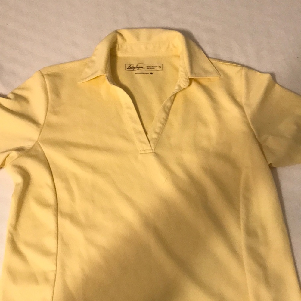 Yellow golf tee